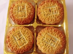 为什么吃了月饼会拉肚子？