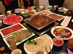 食品餐饮中可能存在大肠菌群、铝的残留量超标