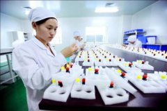 全自动食品安全快速分析仪的使用