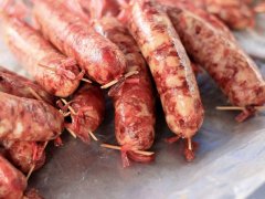 食物添加剂很常见，你知道香肠中有哪些食物添加剂吗？