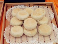 怎样检测绿豆饼中的酸价是否超标？